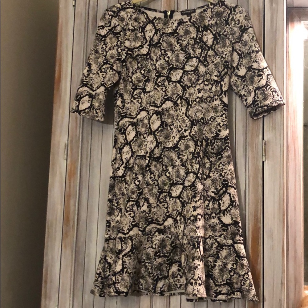 Express dress